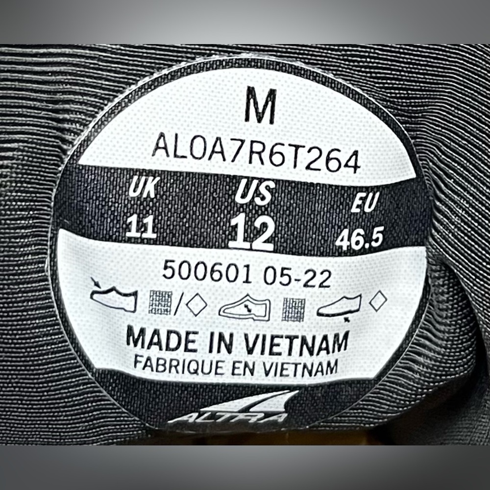 Men's Altra Torin 6 Running Shoes - Size 12 - Gray / Red Athletic Sneakers EUC - Picture 5 of 16